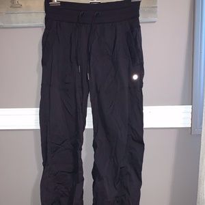 Lululemon Size 2 Regular Studio Pants Unlined